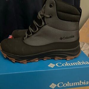 Columbia Men's Black and Brown Trail Boots